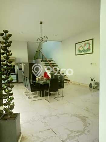 Rumah Elit Modern Siap Huni di BSD City Tangerang Rumah Elit Modern Siap Huni di BSD City Tangerang
