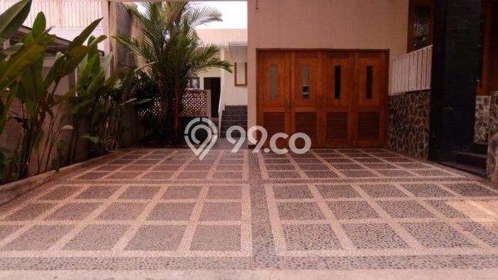 Dijual Rumah Mewah Megah Dengan View Eksklusif di Ciganjur, Jakarta Selatan Dijual Rumah Mewah Megah Dengan View Eksklusif di Ciganjur, Jakarta Selatan