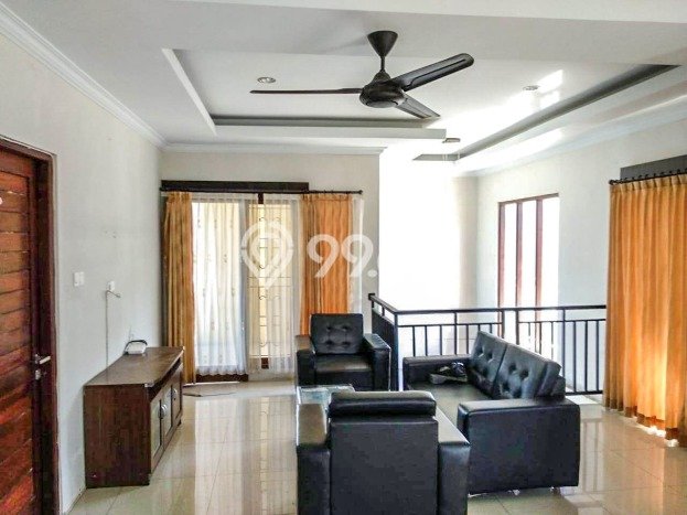 UNIT LANGKA! Rumah di Jimbaran, 3 KT, View Indah, LT 200m² LB 400m² UNIT LANGKA! Rumah di Jimbaran, 3 KT, View Indah, LT 200m² LB 400m²