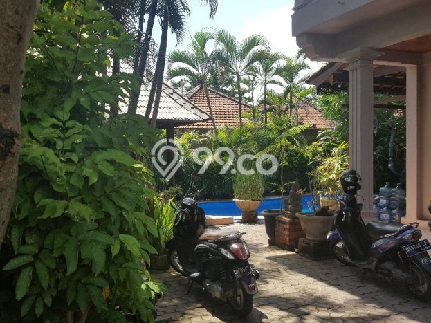 Hunian Elit LB 200m2 Siap Pakai Desain Elegan di Ketewel, Gianyar Hunian Elit LB 200m2 Siap Pakai Desain Elegan di Ketewel, Gianyar