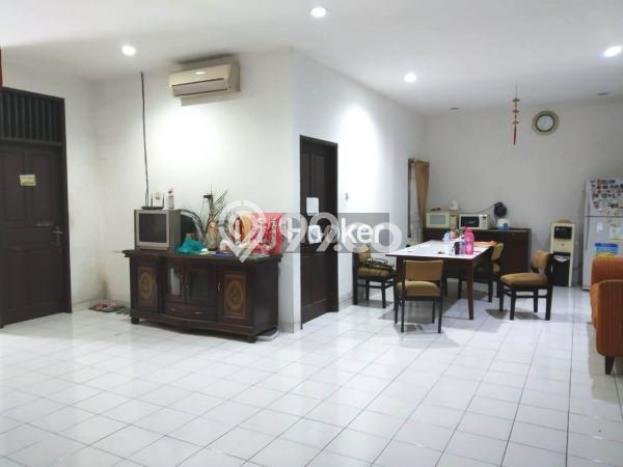 Rumah Siap Huni 7 KT 5 KM di Serpong Villa Melati Mas, Tangerang Selatan Rumah Siap Huni 7 KT 5 KM di Serpong Villa Melati Mas, Tangerang Selatan