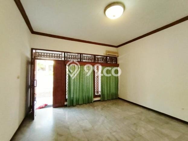 Rumah di Gandaria, Jakarta Selatan, Luas 238m² Bangunan 170m² Rumah di Gandaria, Jakarta Selatan, Luas 238m² Bangunan 170m²