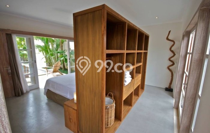 Hunian Elit LB 600m2 Siap Pakai Desain Elegan di Canggu, Badung Hunian Elit LB 600m2 Siap Pakai Desain Elegan di Canggu, Badung