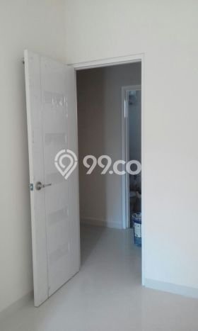 Rumah Strategis Minimalis Lb 190m2 di Semarang Barat, Semarang Rumah Strategis Minimalis Lb 190m2 di Semarang Barat, Semarang