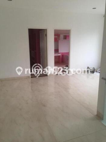 Dijual Rumah Mewah Megah Dengan View Eksklusif di Pantai Indah Kapuk, Jakarta Utara Dijual Rumah Mewah Megah Dengan View Eksklusif di Pantai Indah Kapuk, Jakarta Utara