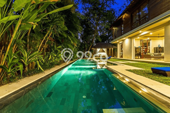 Dijual Rumah Luas Megah Dengan View Cantik di Seminyak, Badung Dijual Rumah Luas Megah Dengan View Cantik di Seminyak, Badung