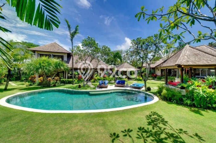 Rumah di Cemagi, Badung, Luas 5000m² Bangunan 1045m² Rumah di Cemagi, Badung, Luas 5000m² Bangunan 1045m²