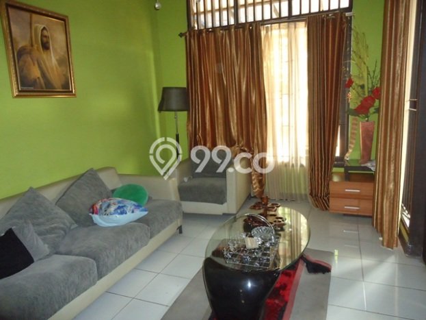 Jual Rumah Mewah Elegan Dengan View Eksklusif di Jatiwaringin, Jakarta Timur Jual Rumah Mewah Elegan Dengan View Eksklusif di Jatiwaringin, Jakarta Timur