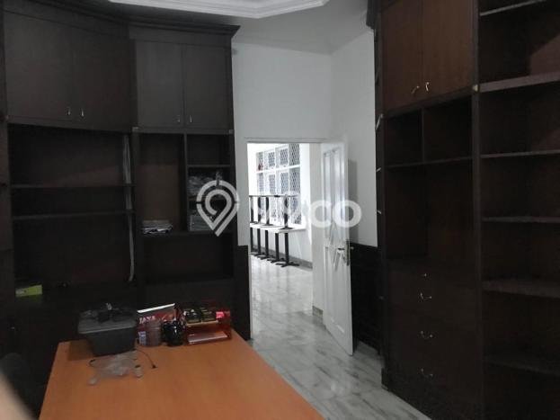 Rumah Luxury Modern Tanpa Renovasi di Duren Tiga Jakarta Selatan Rumah Luxury Modern Tanpa Renovasi di Duren Tiga Jakarta Selatan