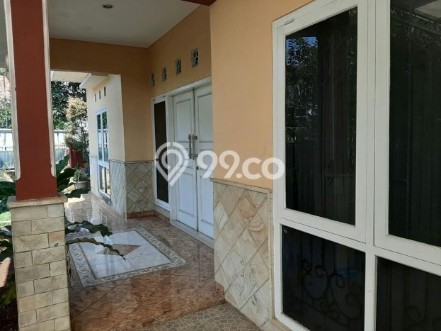 Ready to Use! Luxury House LT 330m2 Desain Modern di Cirendeu Ready to Use! Luxury House LT 330m2 Desain Modern di Cirendeu