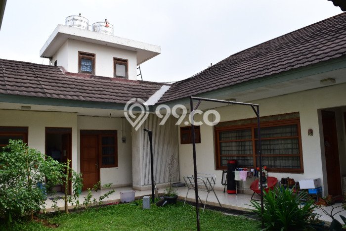 HOT PROPERTY! Rumah Strategis di Fatmawati, Luas 702m² Bangunan 400m² HOT PROPERTY! Rumah Strategis di Fatmawati, Luas 702m² Bangunan 400m²