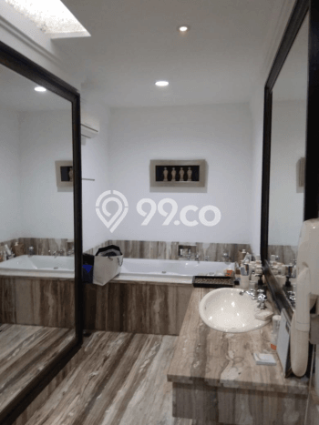 Dijual Rumah Luas Elegan Dengan View Cantik di Pantai Indah Kapuk, Jakarta Utara Dijual Rumah Luas Elegan Dengan View Cantik di Pantai Indah Kapuk, Jakarta Utara