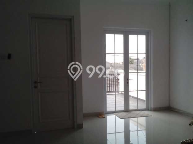 Rumah Modern Minimalis 3 Kamar Siap Huni di Serpong Rumah Modern Minimalis 3 Kamar Siap Huni di Serpong