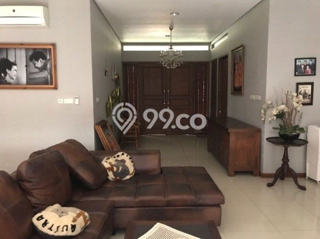 Siap Huni Rumah Mewah 5 Kamar di Jagakarsa Dekat ke Mana Saja Siap Huni Rumah Mewah 5 Kamar di Jagakarsa Dekat ke Mana Saja