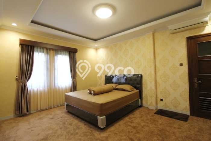 Rumah Berkualitas di Kasihan, Bantul, LT 360m2m² LB 350m2m² - HARGA NEGO! Rumah Berkualitas di Kasihan, Bantul, LT 360m2m² LB 350m2m² - HARGA NEGO!