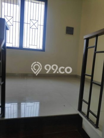 Disewakan Rumah Murah di Cikarang Bekasi dengan 3 Kamar Tidur Disewakan Rumah Murah di Cikarang Bekasi dengan 3 Kamar Tidur
