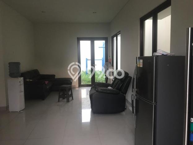 Rumah Sewa Bekasi LT 145m2 LB 102m2 Area Cikarang Rumah Sewa Bekasi LT 145m2 LB 102m2 Area Cikarang