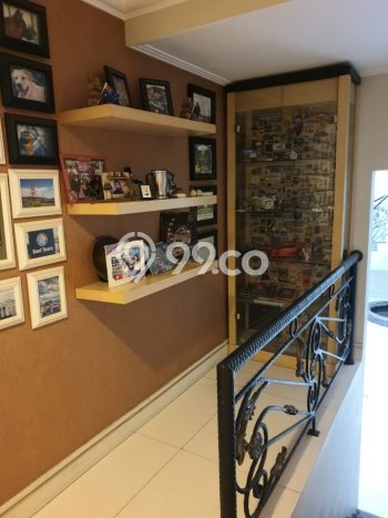 Rumah Mewah LB 422m2 Siap Pakai Desain Elegan di Lippo Karawaci, Tangerang Rumah Mewah LB 422m2 Siap Pakai Desain Elegan di Lippo Karawaci, Tangerang