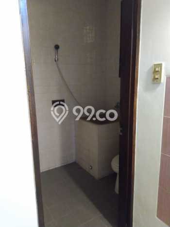 Disewakan! Rumah 3 Kamar Tidur &
2 Kamar Mandi di Pondok Indah, Jakarta Selatan Disewakan! Rumah 3 Kamar Tidur &
2 Kamar Mandi di Pondok Indah, Jakarta Selatan