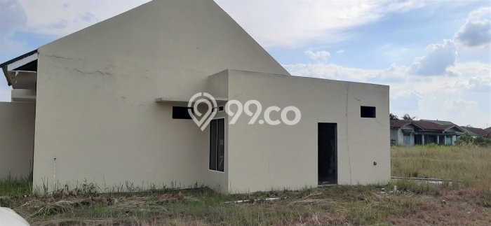 KESEMPATAN EMAS! Rumah area Payung Sekaki, Pekanbaru, LT 207m2m² LB 96m2m² KESEMPATAN EMAS! Rumah area Payung Sekaki, Pekanbaru, LT 207m2m² LB 96m2m²