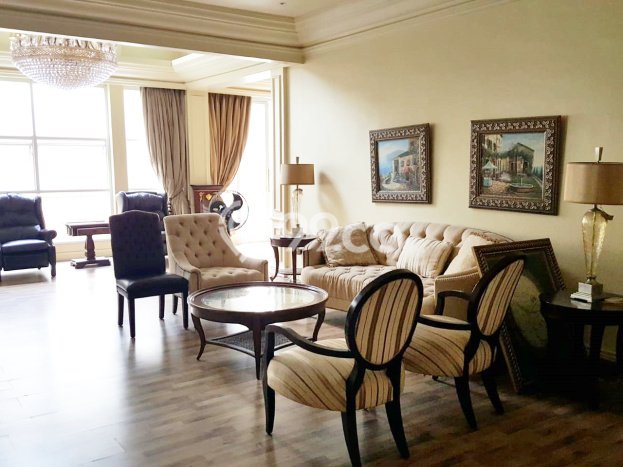 Rumah Elit LB 450m2 Siap Pakai Desain Elegan di Kemang, Jakarta Selatan Rumah Elit LB 450m2 Siap Pakai Desain Elegan di Kemang, Jakarta Selatan
