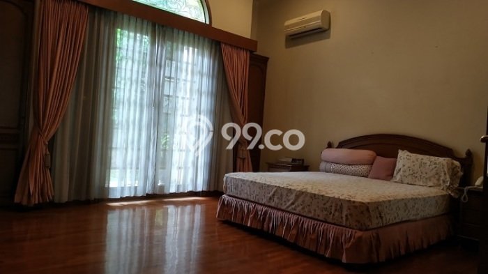 PROMO SPESIAL! Rumah Untuk Investasi area Cireundeu, LT 5123m² LB 2000m² PROMO SPESIAL! Rumah Untuk Investasi area Cireundeu, LT 5123m² LB 2000m²