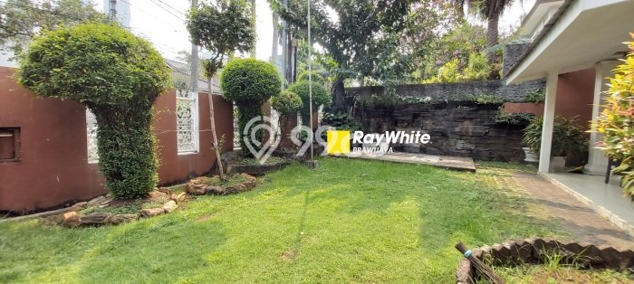 Dijual Rumah Mewah Exclusive di Menteng, Jakarta Pusat Dijual Rumah Mewah Exclusive di Menteng, Jakarta Pusat