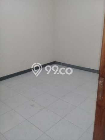 Rumah di Kebomas, 2 KM, Area Tenang Rumah di Kebomas, 2 KM, Area Tenang