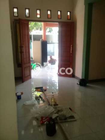 Rumah di Kebomas, 2 KM, Area Tenang Rumah di Kebomas, 2 KM, Area Tenang