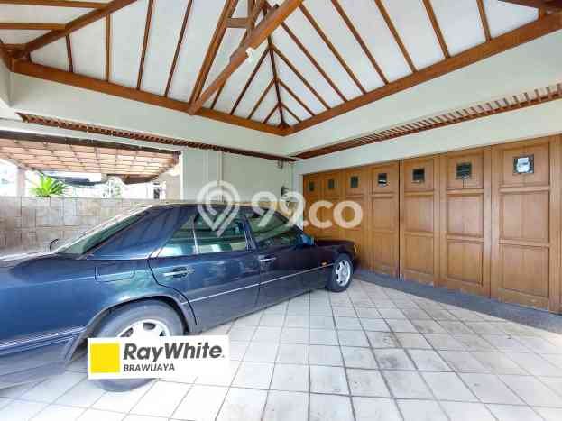 DIJUAL CEPAT! Rumah Premium area Lebak Bulus, Jakarta Selatan, LT 1m² LB 600m² BISA KPR! DIJUAL CEPAT! Rumah Premium area Lebak Bulus, Jakarta Selatan, LT 1m² LB 600m² BISA KPR!