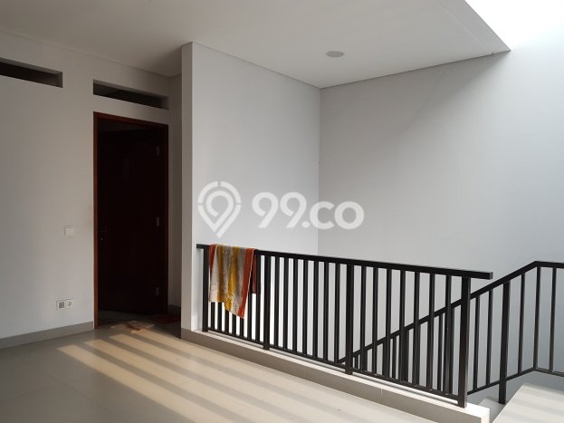 Rumah Lingkungan Asri kawasan Cipaganti, Bandung, LT 861m² Bangunan 800m² Rumah Lingkungan Asri kawasan Cipaganti, Bandung, LT 861m² Bangunan 800m²