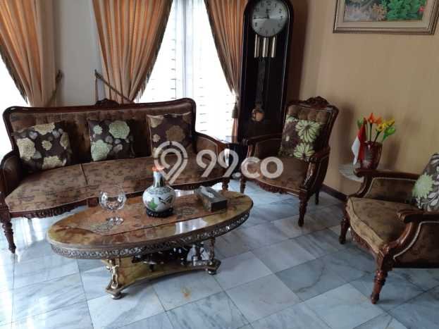 Hunian Elit LB 160m2 Siap Huni Desain Elegan di Bintaro, Tangerang Selatan Hunian Elit LB 160m2 Siap Huni Desain Elegan di Bintaro, Tangerang Selatan