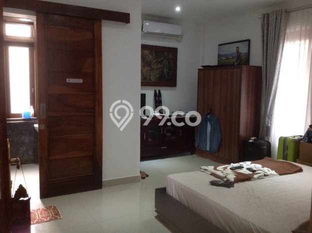 Rumah EXCLUSIVE! area Jagakarsa, Jakarta Selatan, LT 685m² Bangunan 600m², BISA KPR Rumah EXCLUSIVE! area Jagakarsa, Jakarta Selatan, LT 685m² Bangunan 600m², BISA KPR