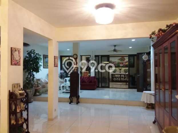 LOKASI PREMIUM! Rumah Berkembang area Bintaro, LT 400m² Bangunan 550m² LOKASI PREMIUM! Rumah Berkembang area Bintaro, LT 400m² Bangunan 550m²