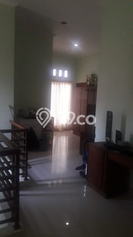Rumah Elit LB 365m2 Siap Pakai Desain Elegan di Cinangka, Depok Rumah Elit LB 365m2 Siap Pakai Desain Elegan di Cinangka, Depok