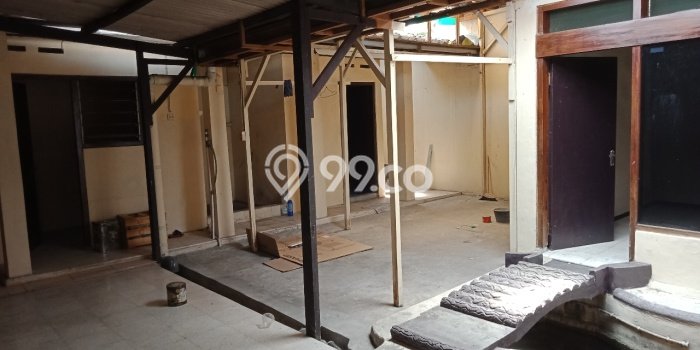 Rumah Cantik Siap Pakai Di Gilingan Luas 250m2 Aman Rumah Cantik Siap Pakai Di Gilingan Luas 250m2 Aman