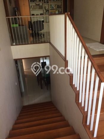 Rumah Eksklusif Siap Huni LT 400m2 di Ciputat, Tangerang Selatan Rumah Eksklusif Siap Huni LT 400m2 di Ciputat, Tangerang Selatan