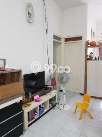 Jual Segera Rumah LT 120m² / LB 105m² di Kawasan Bisnis Tanah Mas, Semarang Jual Segera Rumah LT 120m² / LB 105m² di Kawasan Bisnis Tanah Mas, Semarang