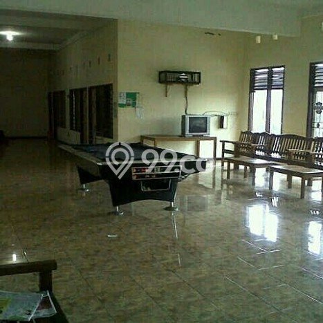 Dijual Hunian Mewah dengan Fasilitas Sekitar Lengkap di Wonocolo, Surabaya Dijual Hunian Mewah dengan Fasilitas Sekitar Lengkap di Wonocolo, Surabaya