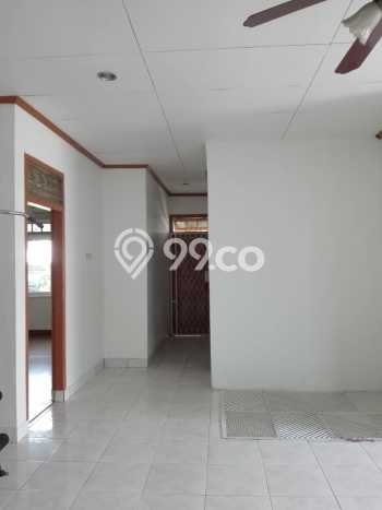 Rumah Sewa Tangerang Selatan LT 300m2 LB 275m2 Area Bintaro Rumah Sewa Tangerang Selatan LT 300m2 LB 275m2 Area Bintaro