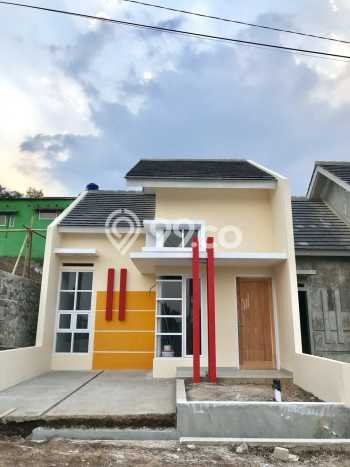 Hunian Strategis 2 KT LB 36m2 Kondisi Bagus di Padalarang Hunian Strategis 2 KT LB 36m2 Kondisi Bagus di Padalarang