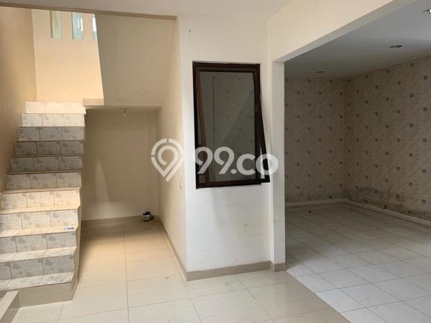 Rumah Luas Asri 3 KT Siap Huni di BSD Tangerang Rumah Luas Asri 3 KT Siap Huni di BSD Tangerang