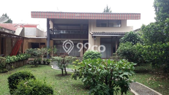 Rumah Mewah LB 550m2 Siap Pakai Desain Elegan di Setiabudi, Bandung Rumah Mewah LB 550m2 Siap Pakai Desain Elegan di Setiabudi, Bandung