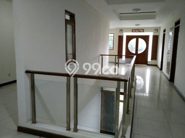 Rumah 5 KT 4 KM LT 180m², LB 250m² di Pasir Koja, Bandung Rumah 5 KT 4 KM LT 180m², LB 250m² di Pasir Koja, Bandung