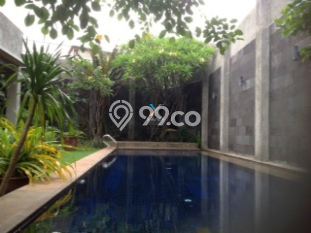 Rumah Luxury Modern Siap Huni di Pondok Indah Jakarta Selatan Rumah Luxury Modern Siap Huni di Pondok Indah Jakarta Selatan