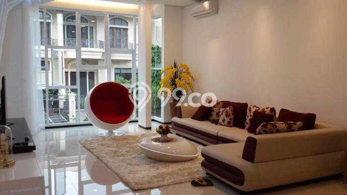 Rumah Luxury Modern Tanpa Renovasi di Pantai Indah Kapuk Jakarta Utara Rumah Luxury Modern Tanpa Renovasi di Pantai Indah Kapuk Jakarta Utara