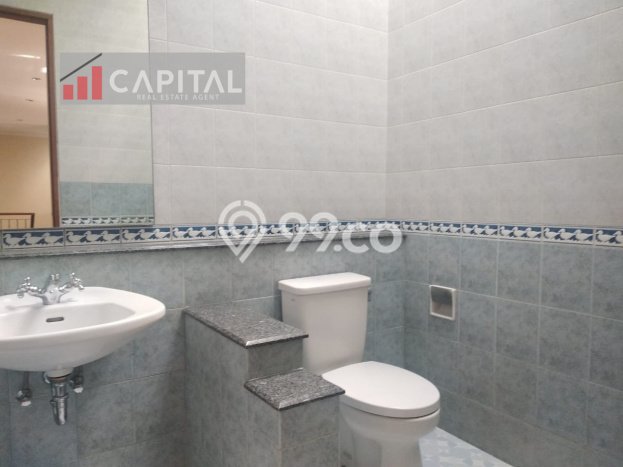 For Sale! Luxury House LT 375m2 Desain Elegan di Setra Duta For Sale! Luxury House LT 375m2 Desain Elegan di Setra Duta