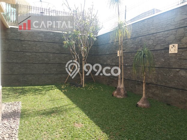 For Sale! Luxury House LT 375m2 Desain Elegan di Setra Duta For Sale! Luxury House LT 375m2 Desain Elegan di Setra Duta