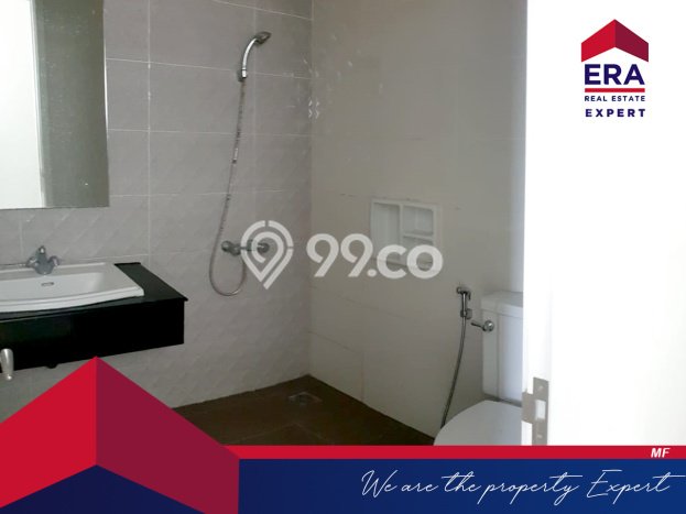 Rumah Terawat LT 144m² / LB 150m² di Kawasan Komersial Summarecon Bekasi, Bekasi Rumah Terawat LT 144m² / LB 150m² di Kawasan Komersial Summarecon Bekasi, Bekasi