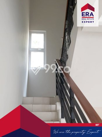 PROMO SPESIAL! Rumah Untuk Investasi area Summarecon Bekasi, LT 119m² LB 106m² PROMO SPESIAL! Rumah Untuk Investasi area Summarecon Bekasi, LT 119m² LB 106m²